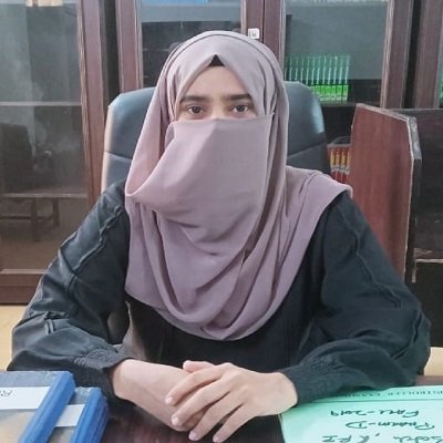 ruqaiya-farooq-instructor ruqaiya-farooq-instructor